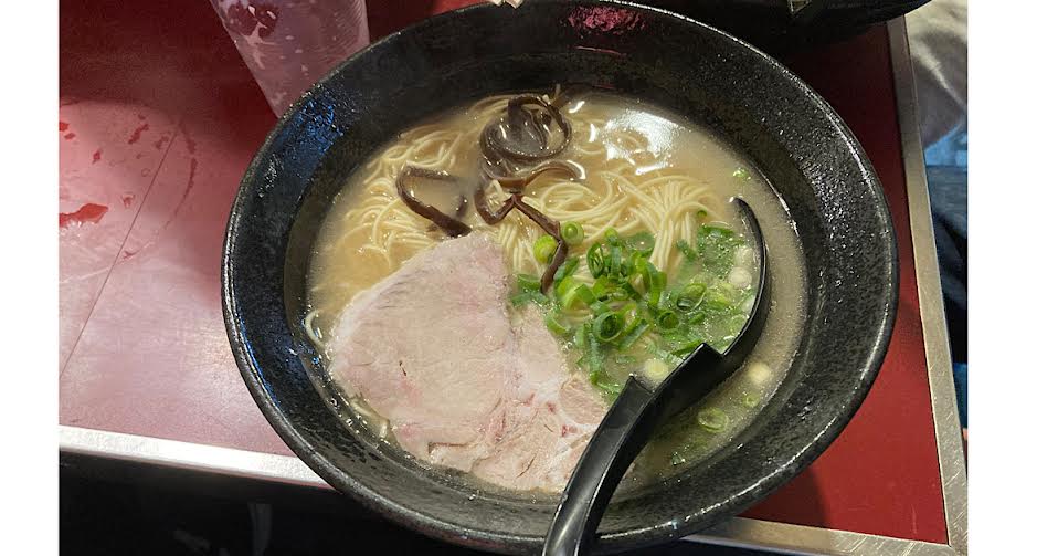 とんこつラーメン